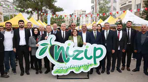 Nizip'te asırlık kutlama: Zeytin festivalinde dev projeler açıklandı