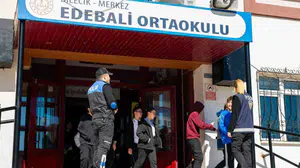 Bilecik'te okul çevrelerinde geniş çaplı güvenlik denetimi