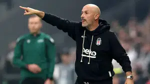 Beşiktaş'ta revizyon zamanı: Vincenzo Italiano zorlu maçta formülü buldu