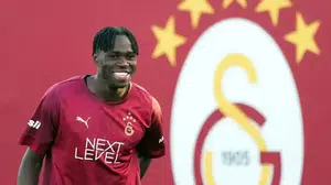 Galatasaray'da Fenerbahçe derbisi öncesi Wilfried Singo bilmecesi yaşanıyor