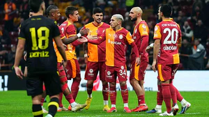 Lucas Torreira bu sezonki 2. golünü kaydetti