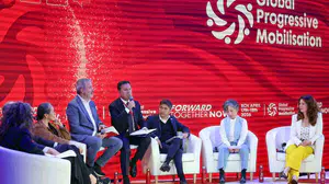 Barselona’da kritik zirve: Başkan Aras yerel demokrasinin küresel gücünü vurguladı