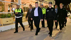 Adıyaman'da saha mesaisi: Emniyet Müdürü Nazman esnafın nabzını tuttu