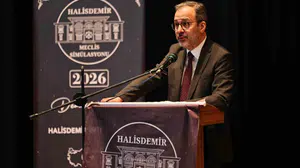 Mehmet Kasapoğlu'ndan gençlere demokrasi dersi: Tahammül ve istişare vurgusu