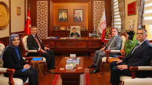 Bayburt’ta 23 Nisan coşkusu: Valilik koltuğunun yeni sahibi Ecren Nisa oldu