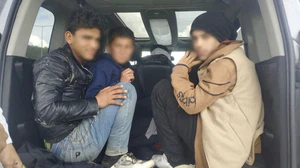 Sakarya'da Kuzey Marmara Otoyolu'nda göçmen operasyonu: 2 tutuklama