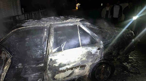 Keşan’da korku dolu anlar: Park halindeki otomobil alevlere teslim oldu!