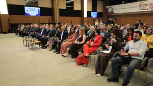 Türk hemşireler dünya sağlık sisteminin gözdesi oldu: "Bilgi birikimimiz küresel çapta takdir topluyor"