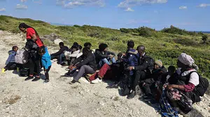 Ege'de iki ayrı operasyon: Birinde ölümden döndüler, diğerinde kıskıvrak yakalandılar