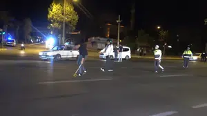 Kilis'te yürekleri ağza getiren kaza: Motosikletli iki genç ölümden döndü