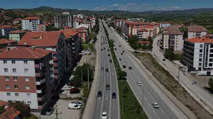 Tatil trafiğine teknolojik dokunuş: Sungurlu’da kilitlenme riski dronla önlendi