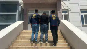 Adalet yerini buldu: 5 yıllık hapis cezasıyla aranıyordu, jandarmanın operasyonuyla yakalandı