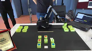 Samsun’un gururu oldular: Meslek liseliler robotik dünyasına damga vurdu