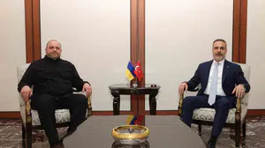 Ankara'da kritik diplomasi trafiği: Hakan Fidan'dan Ukrayna mesajı