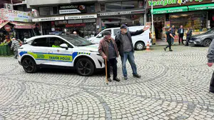 Ömürlük sevda kaza anında da bozulmadı: Hastane odasında el ele verdiler