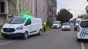 Sakarya’da kan donduran olay: Çocuklarının gözü önünde eşini katledip canına kıydı