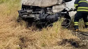 Hatay’da korku dolu anlar: Seyir halindeki araç bir anda alev topuna döndü