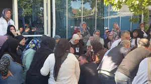 Bayram ziyareti kana bulandı: Yazar Ayten Öztürk’ü yeğeni hayattan kopardı