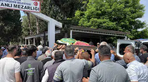Mersin’i yasa boğan patlamada acı veda: 20 metre yüksekten düşen işçi son yolculuğuna uğurlandı