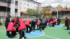 Erzincan’da yürekleri ısıtan buluşma: Engelleri dansla aştılar