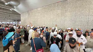 Mekke'de bayram coşkusu: Hacı adayları kutsal vazifelerini tamamlayarak unvanlarını aldılar