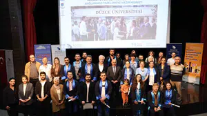 Düzce Üniversitesi’nde nostalji rüzgarı: Mezunlar kampüs günlerini andı