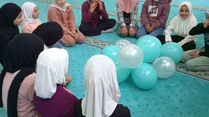 Afyon’da gönül köprüleri kuruluyor: Misafir öğrenciler manevi değerlerle buluşuyor