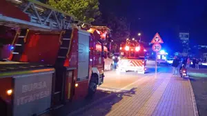 Bursa’da geceyi aydınlatan alevler: Sporcu kamp merkezinde panik dolu anlar