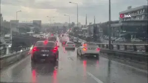 Ankara'nın yenimahalle ilçesinde sağanak yağış etkili oldu