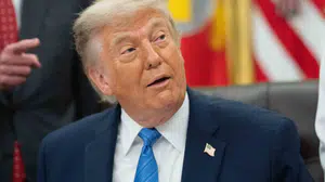 Trump’ın İran planı: Hark Adası’nı hedef gösterdi, Kürtlere sert çıktı