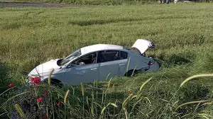 Tokat'ta traktör ve otomobil çarpıştı: 2 yaralı