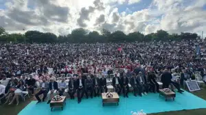Samsun Üniversitesi'nde 616 öğrencinin mezuniyet heyecanı