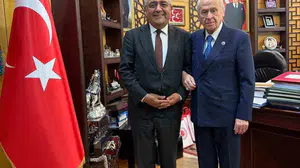 MHP lideri Bahçeli, Diyarbakır milletvekili Tanrıkulu ile bir araya geldi