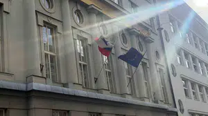 Slovenya’da radikal değişim: Yeni hükümetin ilk icraatı Filistin bayrağını indirmek oldu