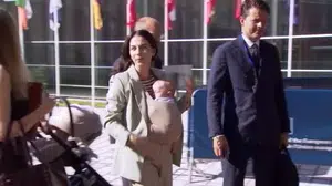 İsveçli bakan toplantıya bebeğiyle katıldı: AB'de bir ilke