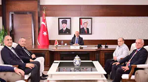 Kuşadası Ticaret Odası yönetimi aydın valisi varol ile görüştü