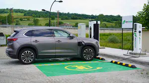 Yeşil kampüs hedefinde dev adım: BARÜ’de elektrikli araçlar için 7/24 kesintisiz enerji dönemi