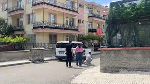 Çorum'da genç kadın, anne ve babasını bıçakla rehin aldı