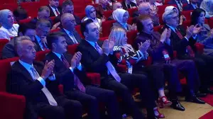 Cumhurbaşkanı Erdoğan, gençliğe dair önemli mesajlar verdi