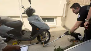 Motosikletin motoruna gizlendi: Edirne’de korku dolu anlar