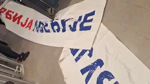 Zirve öncesi şok operasyon: Karadağ'a inen 87 kişiye "istenmeyen kişi" engeli