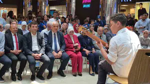Geleceğin sanatçıları Düzce'de sahneye çıktı: Öğrencilerin el emeği göz doldurdu