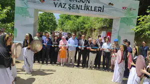 Sason’da doğa ve lezzet şöleni: Bin yıllık çınarların gölgesinde unutulmaz gün