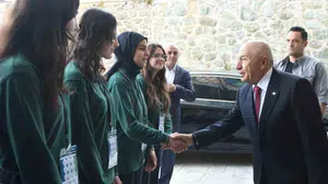 Nihat Özdemir, Trabzon’da öğrencilerle buluştu