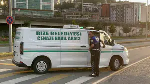 Rize'de kamyonet çarpan kadının hayatını kaybetmesiyle ilgili soruşturma başlatıldı