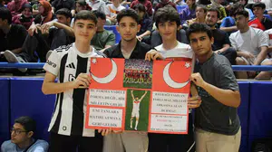 Aydınlılar Dünya Kupası maçını dev ekrandan izledi