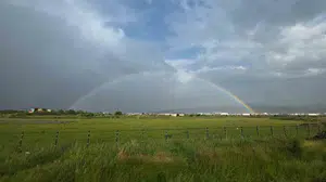 Van’da yağmur sonrası çifte gökkuşağı görsel şöleni