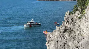 Zonguldak’ta hobi faciası: Kayalıklarda balık tutarken sulara gömüldü