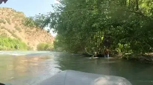 Tunceli'de Munzur Çayı'nda boğulma tehlikesi geçiren vatandaş jandarma timi tarafından kurtarıldı