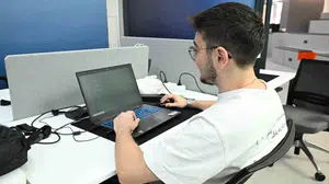 Akademi Manisa ile teknoloji odaklı eğitim fırsatları başlıyor